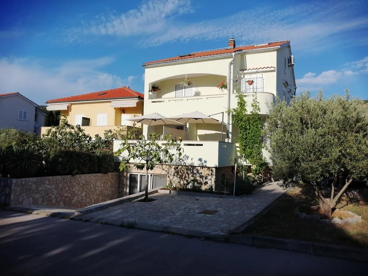 Apartment Apartmani Grabovcic Punat