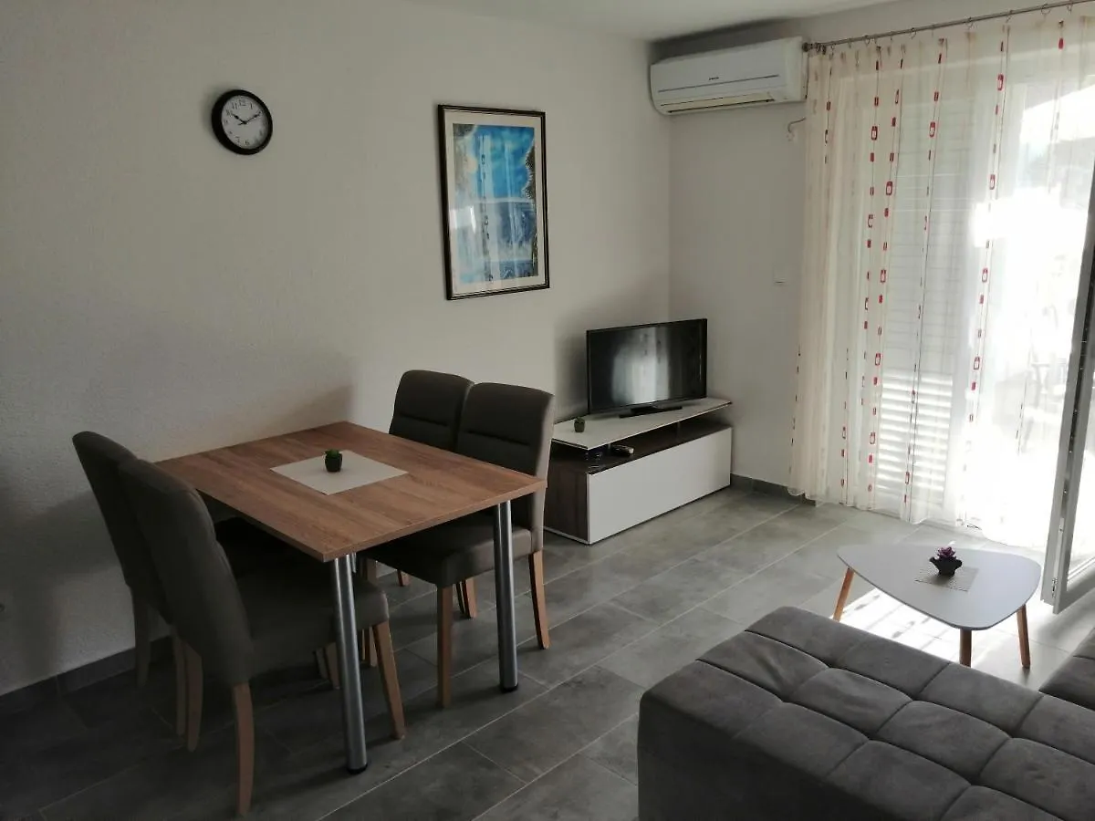 Apartmani Grabovcic Punat Croatia