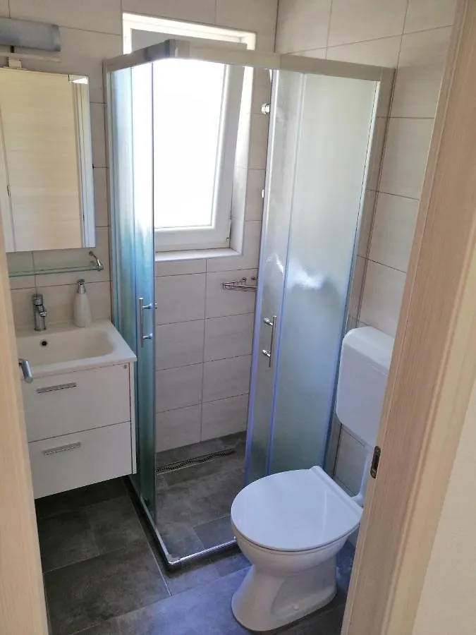 Apartment Apartmani Grabovcic Punat